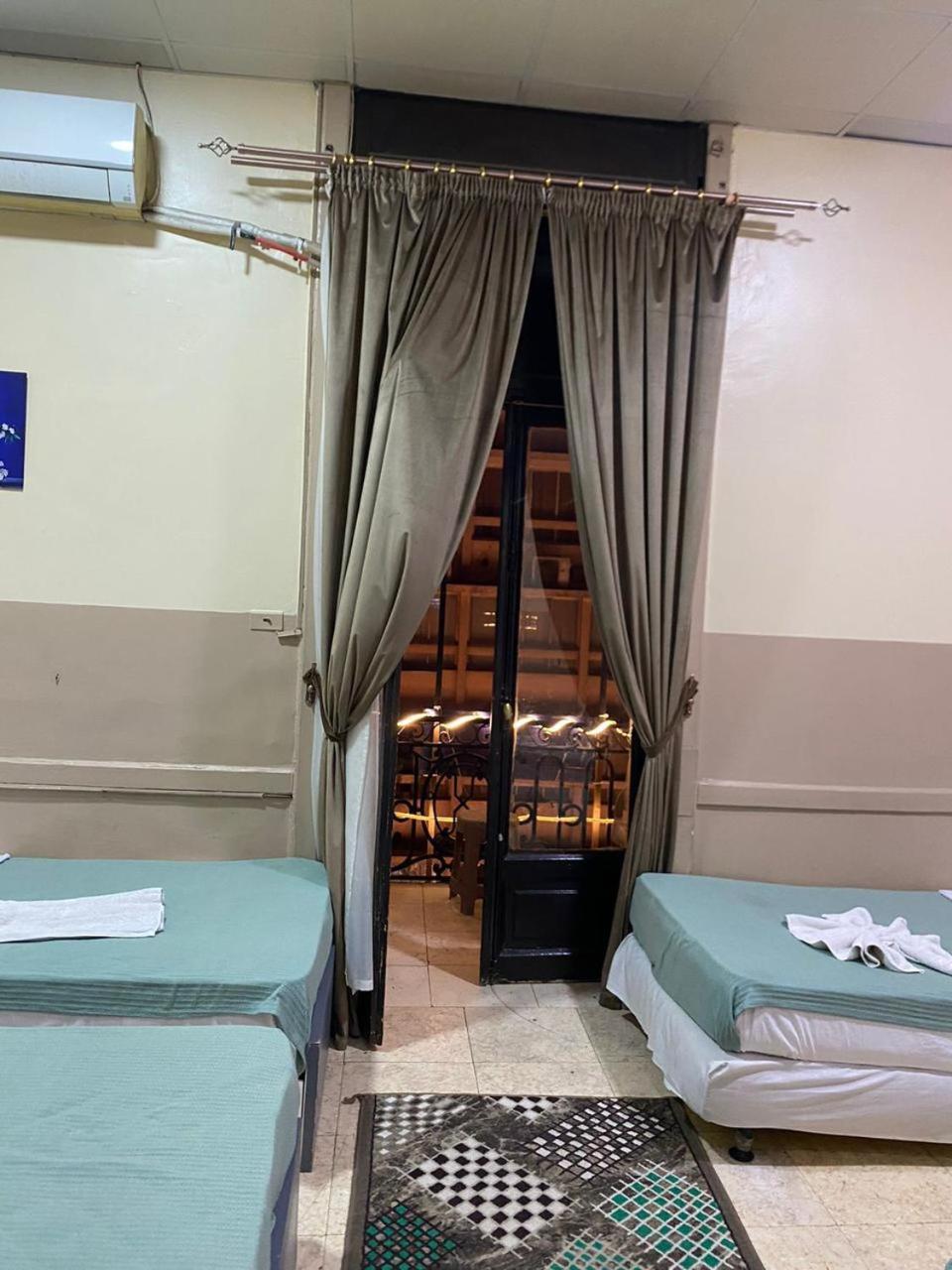 One Season Hostel Каїр Екстер'єр фото